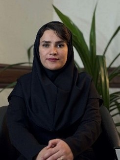نگین همتی
